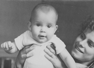 Beate und Mutter 1964